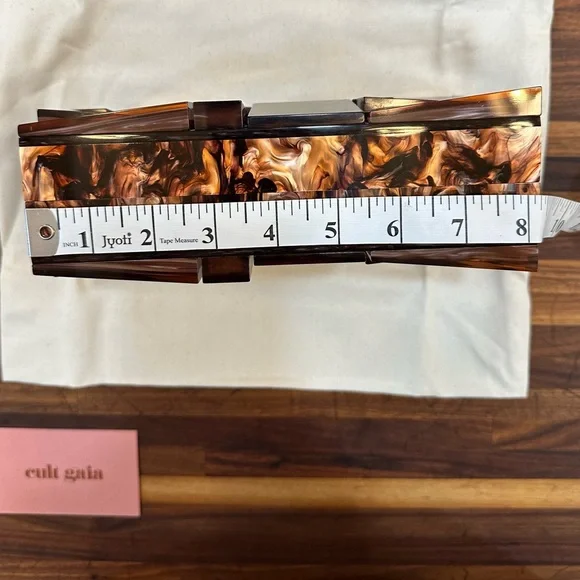 Cult Gaia Marble Brown Clutch - Picture 6 of 14